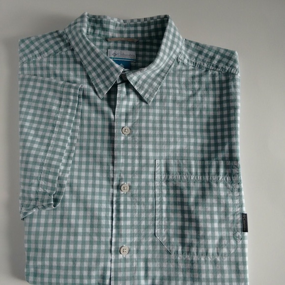 Columbia Men’s Button up Shirt - Picture 2 of 5